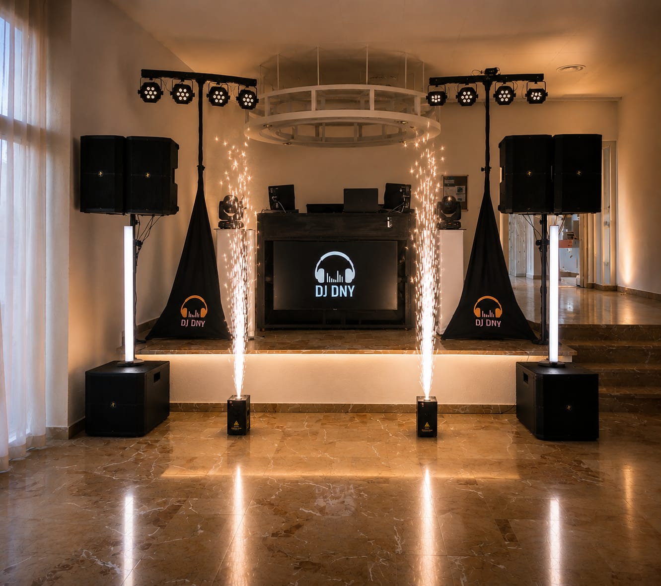 Montaje profesional de sonido e iluminación de DJ DNY Events en una sala de eventos